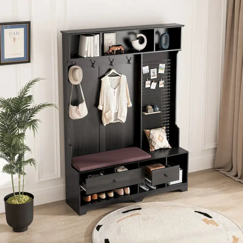 Porte-manteau d'entrée en MDF noir/blanc/marron avec banc à chaussures, panneau perforé, patères et étagères de rangement