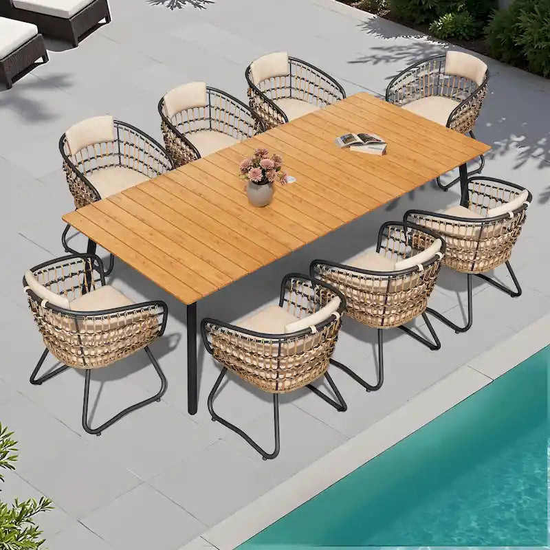 Ensemble de salle à manger d'extérieur 9 pièces avec table rectangulaire en aluminium, trou pour parasol et chaises en rotin