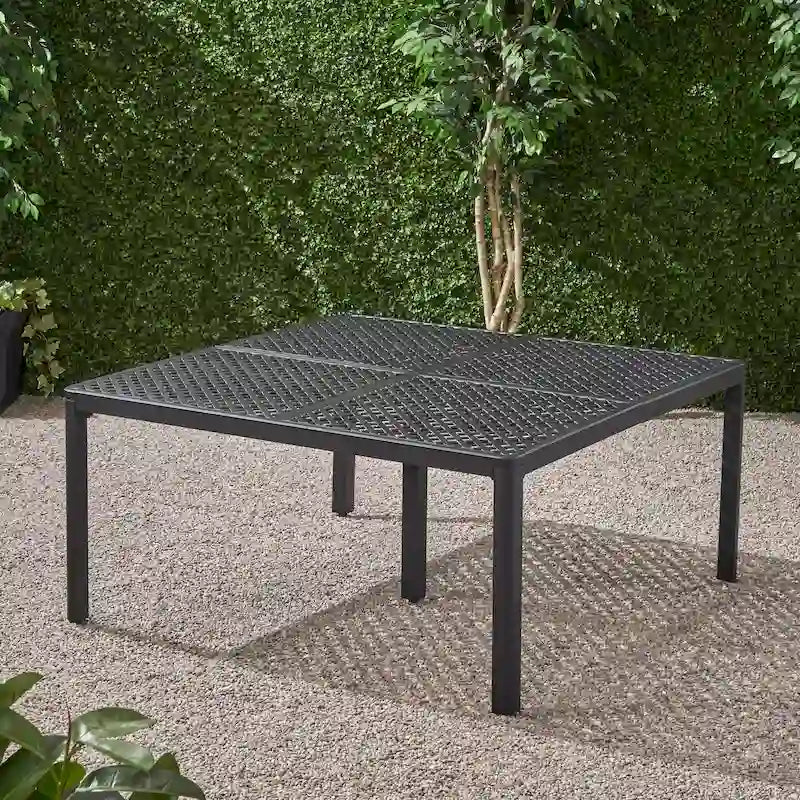 Table à manger d'extérieur moderne en aluminium avec accents tressés