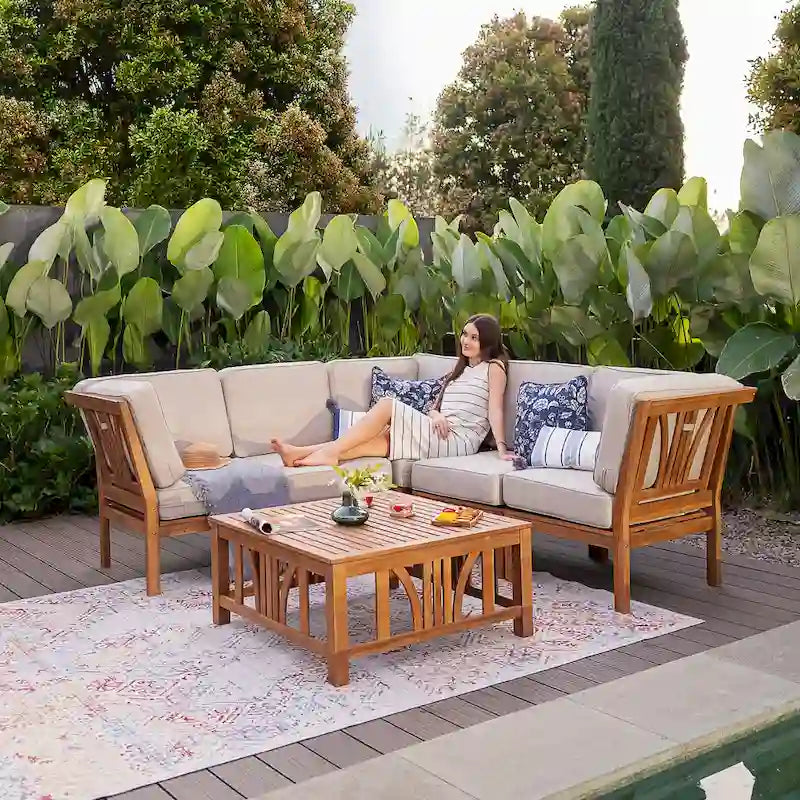 Ensemble sectionnel de patio en teck Cambridge Casual Lowell 6 pièces avec coussins