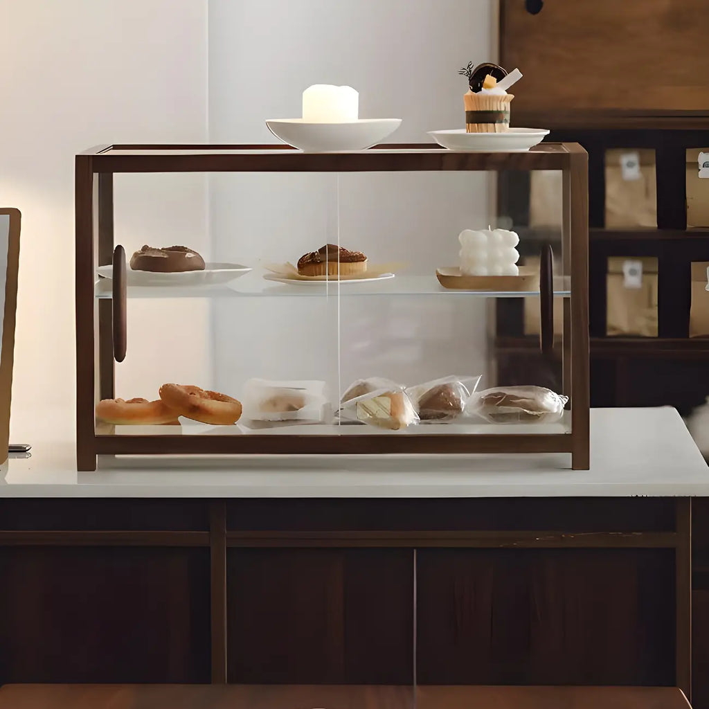 Élégante vitrine de collection en bois avec portes coulissantes