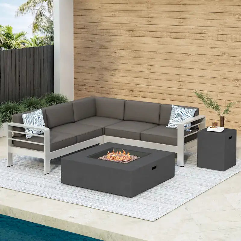 Ensemble de 5 canapés d'extérieur Cape Coral avec foyer par Christopher Knight Home