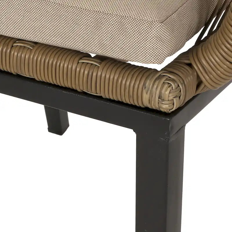 Ensemble de salle à manger 7 pièces en osier Fromberg avec coussin par Christopher Knight Home