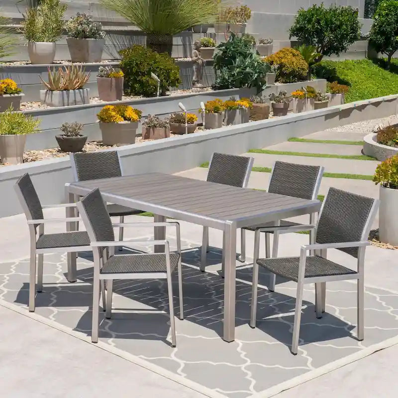 Ensemble de salle à manger extérieur 7 pièces en aluminium Cape Coral de Christopher Knight Home