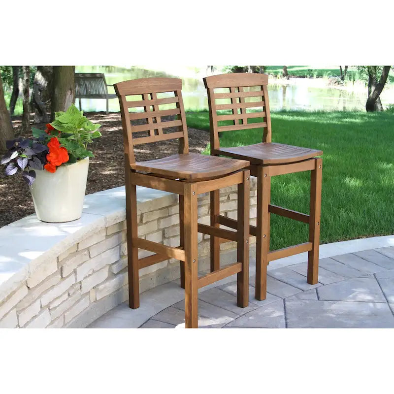 Ensemble de bar 5 pièces Eilaf avec chaises de bar en eucalyptus