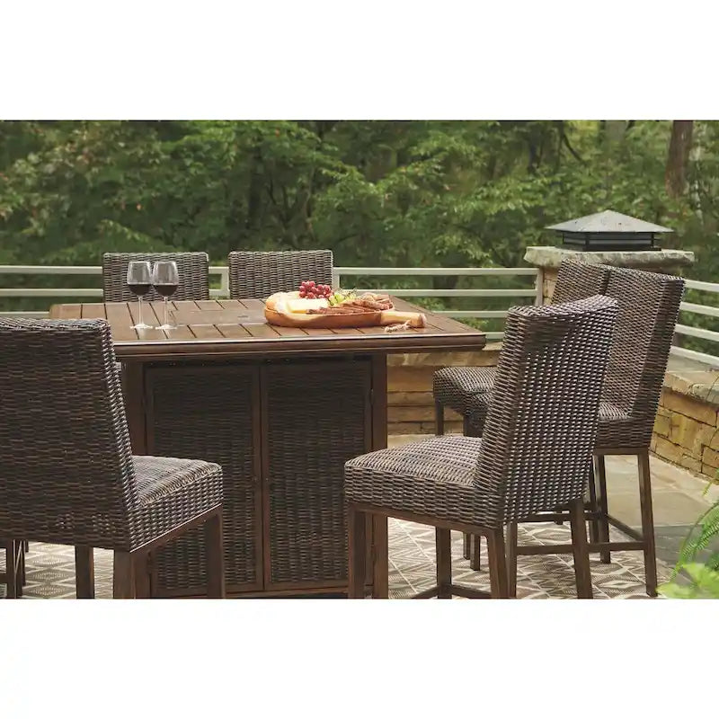 Table de bar carrée marron moyen avec foyer Signature Design by Ashley Paradise Trail pour l'extérieur