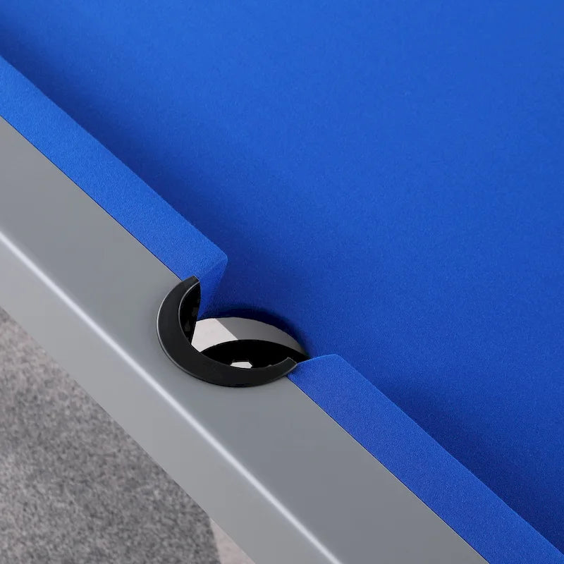 Ensemble de salle à manger avec table de billard extérieure Newport 2,13 m en ardoise avec 2 bancs et accessoires, finition ciment