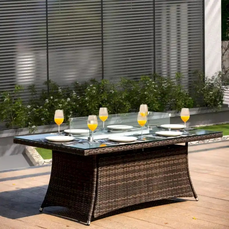 Ensemble table de brasero à gaz rectangulaire en osier pour extérieur avec 6 chaises de Moda Furnishings (housse de pluie incluse)