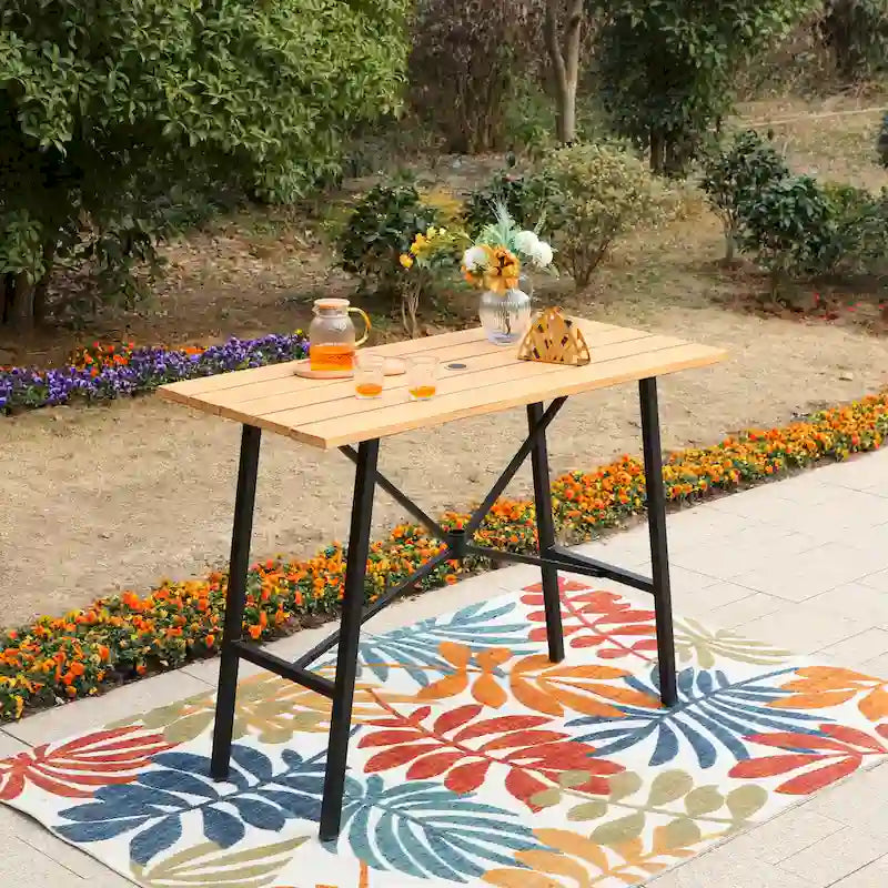 Ensemble de 5 tabourets de bar de patio avec table aspect bois et tabourets pivotants en textilène