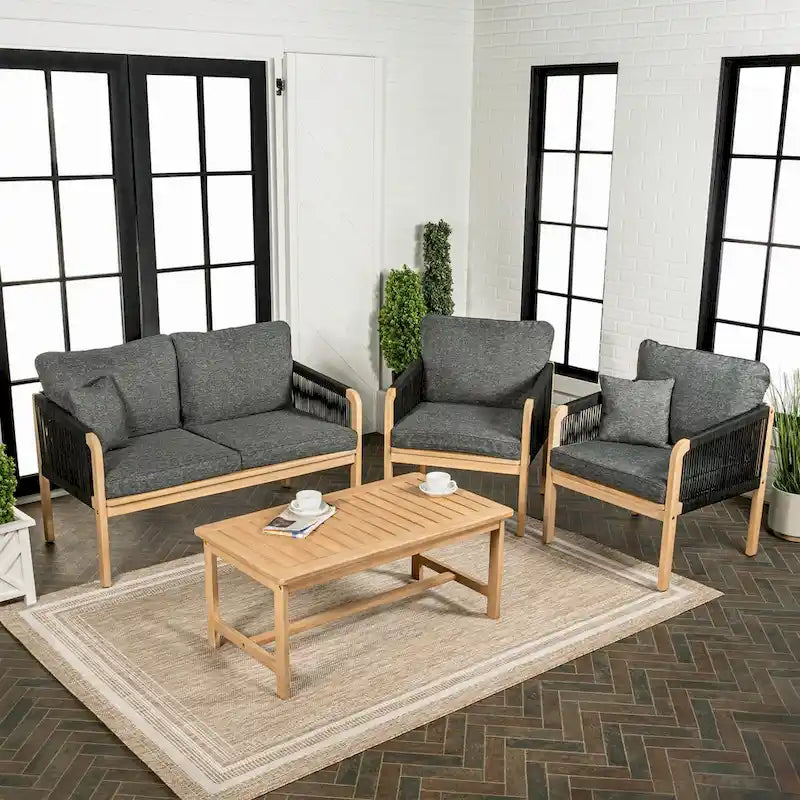 Ensemble de patio extérieur moderne bohème 4 pièces en bois d'acacia Aveiro avec coussins et oreillers décoratifs unis, par JONATHAN Y