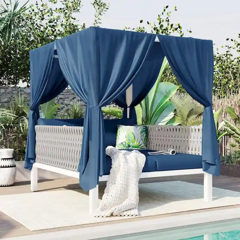 Bain de soleil extérieur avec rideaux, grand confort, adapté