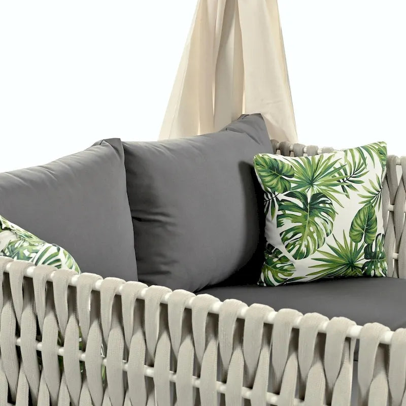 Bain de soleil extérieur avec rideaux, grand confort, adapté
