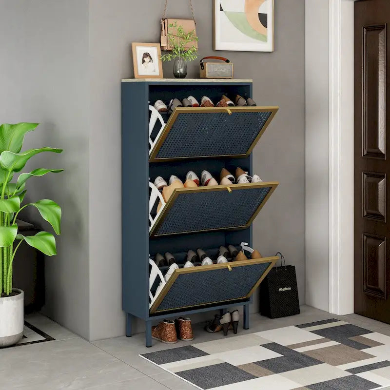 Meuble à chaussures autoportant gris/noir avec 3 portes métalliques effet rotin alvéolé et étagère réglable