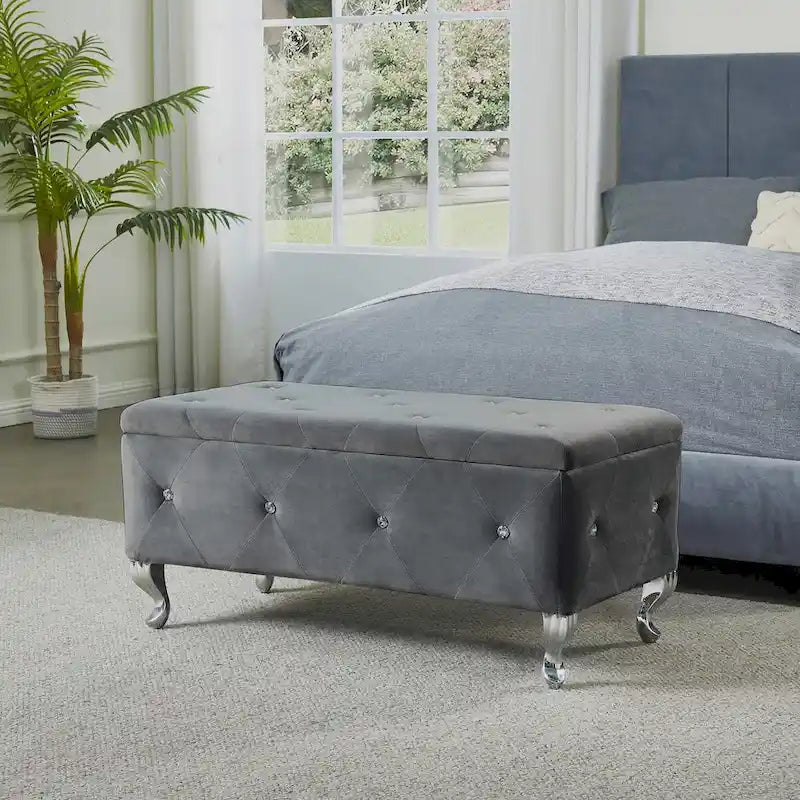 Banc de rangement en similicuir argenté/noir/gris avec boutons en cristal et pieds en métal
