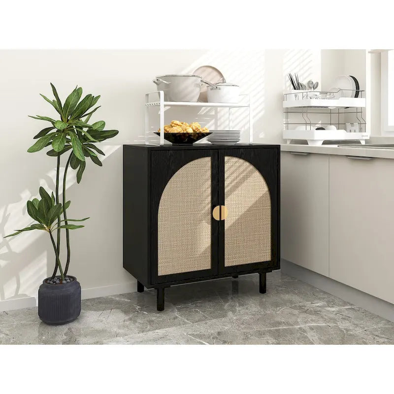 Meuble de rangement à 2 portes en rotin naturel/noir avec étagères réglables et pieds en pin