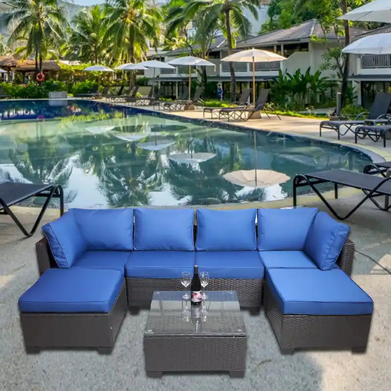 Salon de jardin extérieur 7 pièces en rotin PE avec coussins et table basse